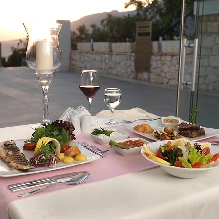 La Kumsal Hotel Kaş Ngoại thất bức ảnh